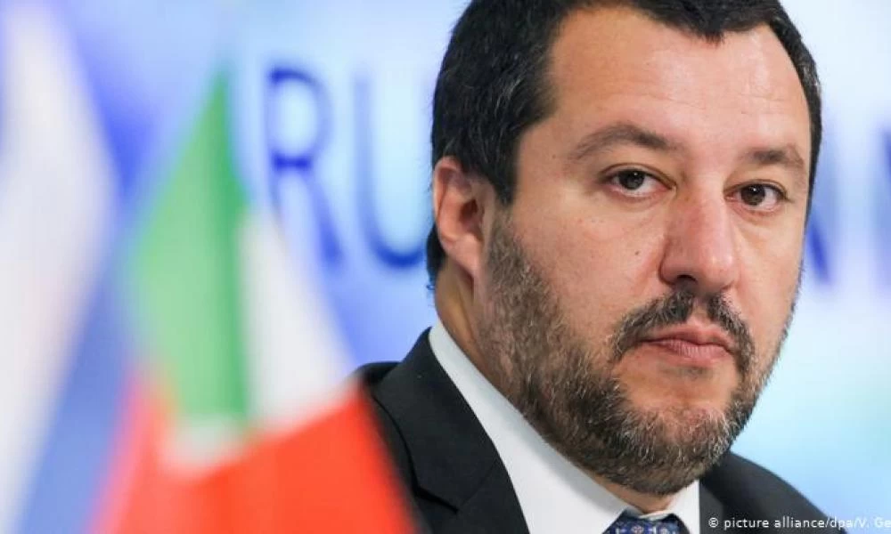 Έτοιμος να δικαστεί ο Σαλβίνι για το μεταναστευτικό: Θα δηλώσω ένοχος!